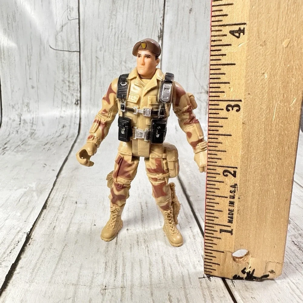 Chap HK Mei Action Figure Soldier Tan Camo Uniform Army 3¾-4″ Military Vintage